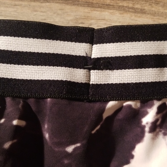 Norma Kamali marbled b/w bikini - Picture 3 of 8